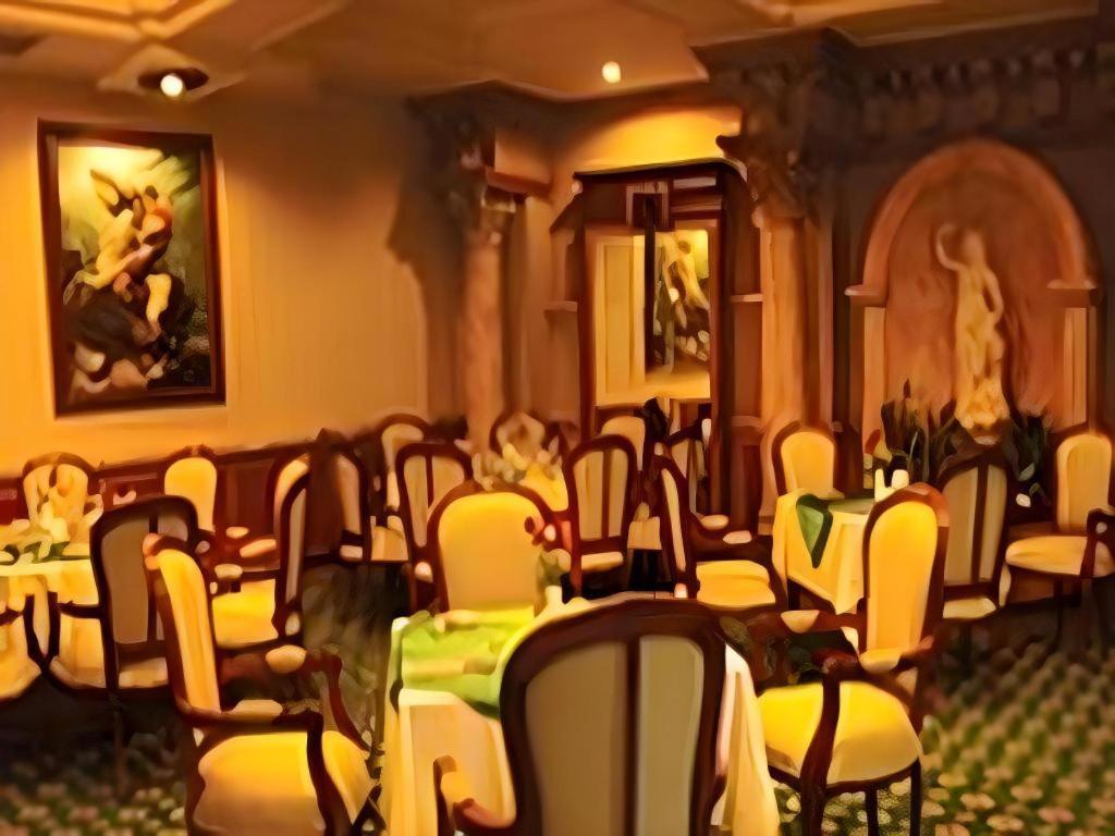 Gajahmada Graha Hotel Malang Zewnętrze zdjęcie